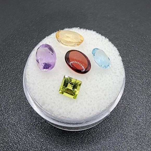 Gemstone Base Lot #3 - Picture 4 of 9